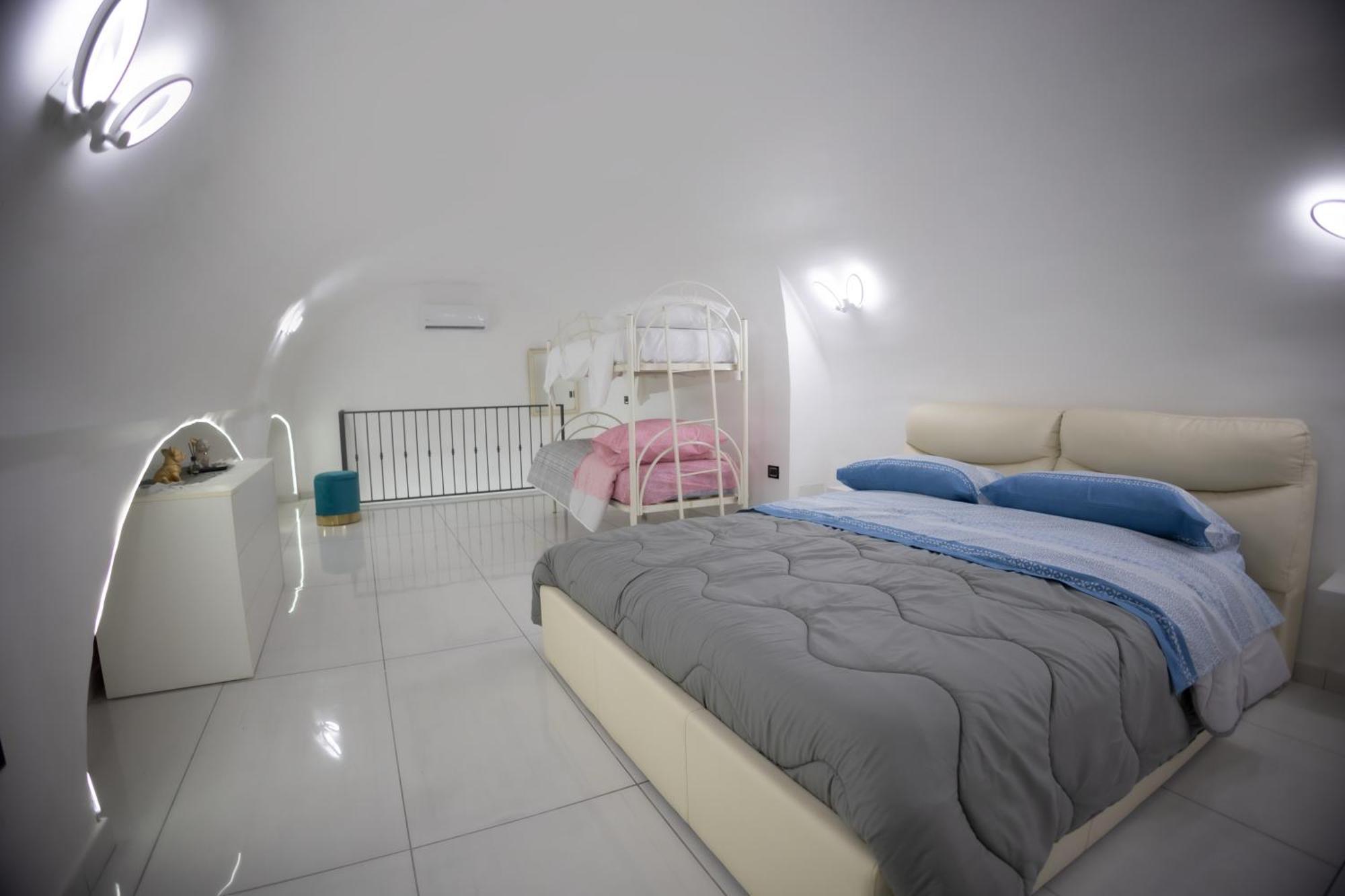 Royal Spaccanapoli Apartment *