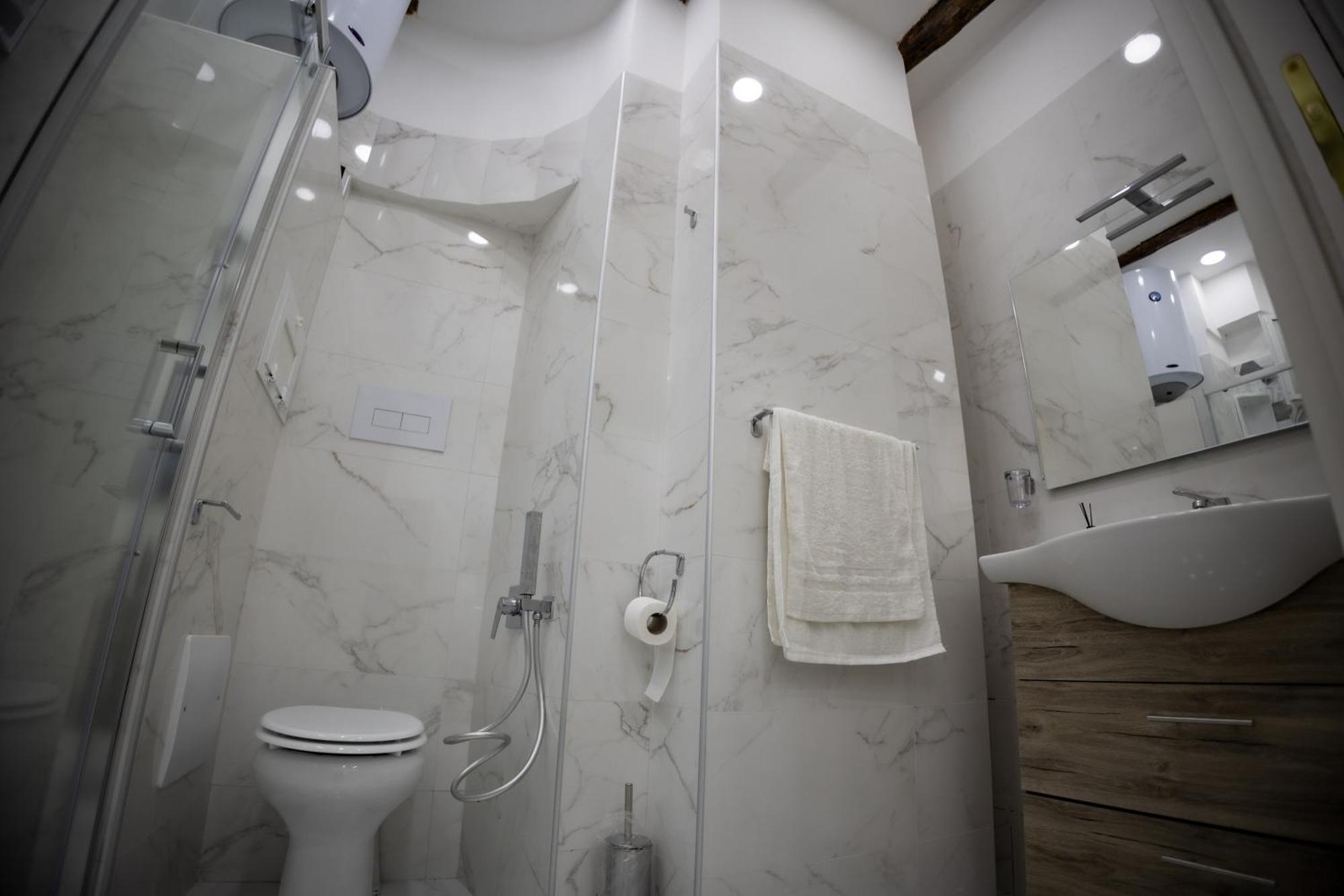 Apartment Royal Spaccanapoli *