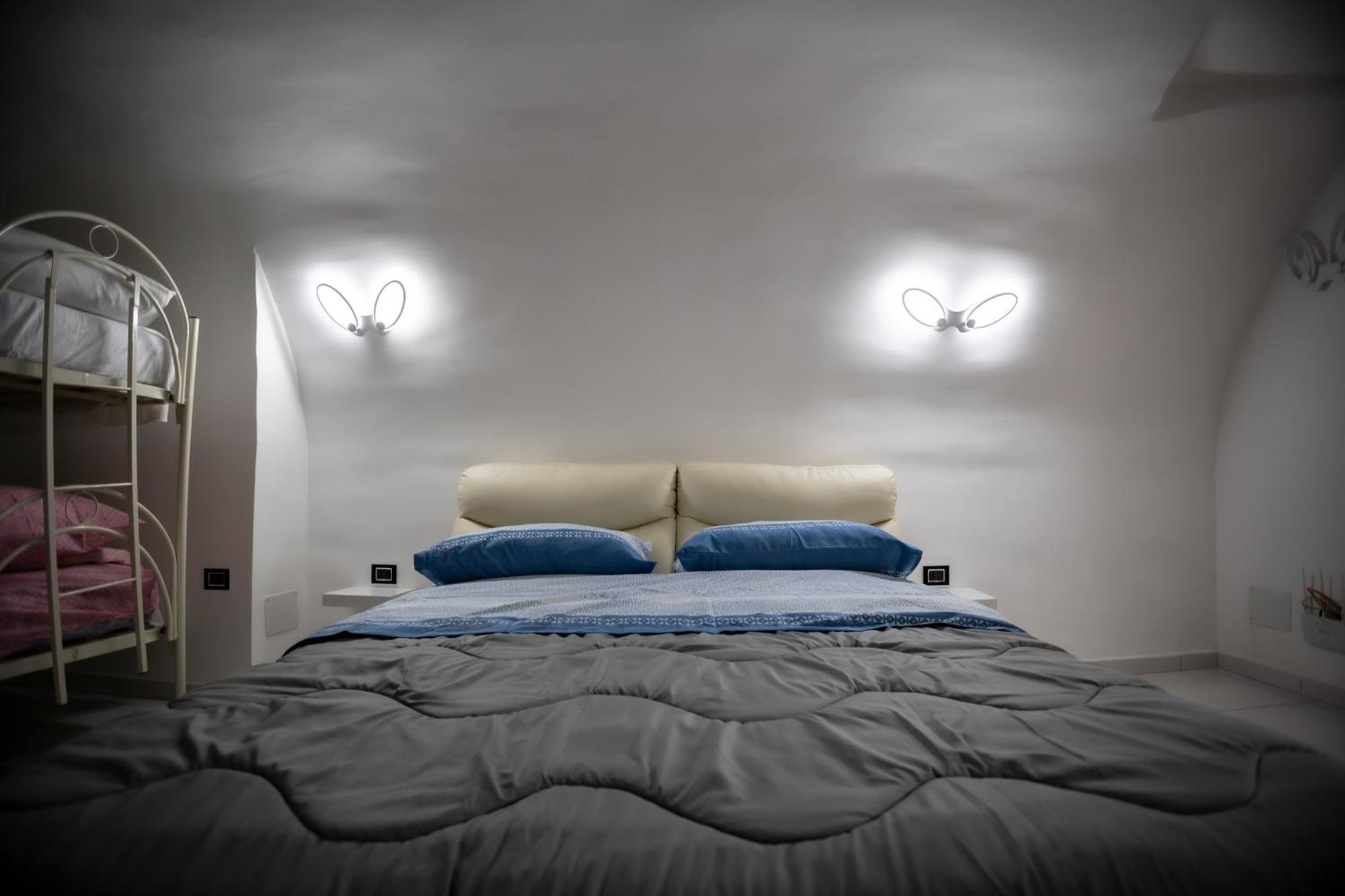 Royal Spaccanapoli Apartment Naples